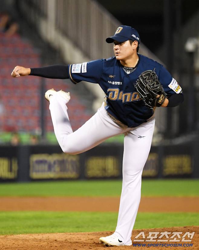 14일 잠실구장에서 열린 두산 베어스와 NC 다이노스의 경기. NC 김진호가 역투하고 있다. 잠실=박재만 기자 pjm@sportschosun.com/2025.08.14/