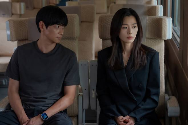 ‘북극성’ 1-3회 폭발적 반응 (사진: 디즈니+)