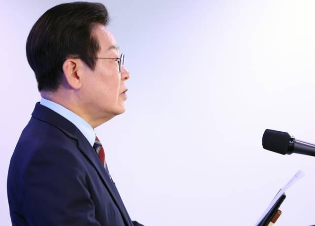 ▲ 이재명 대통령이 8일 서울 중구 서울스퀘어에서 열린 국가인공지능(AI) 전략위원회 출범식에서 발언하고 있다. 연합뉴스