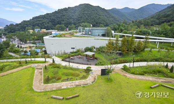 타워육교전망대에서 바라본 경기북부어린이박물관 전경. 홍기웅기자