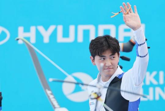 김제덕이 4강에 진출한 뒤 기뻐하는 모습. 사진[연합뉴스]