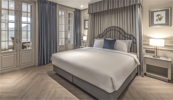 럭셔리 브랜드 그랜드 켄싱턴 체험 객실 모습. [사진출처 = 이랜드파크]