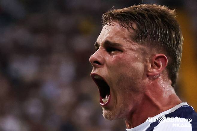 토트넘 홋스퍼 수비 핵심 반 더 벤. 그가 레알 마드리드의 관심을 받는다. 사진=AFPBBNews=News1