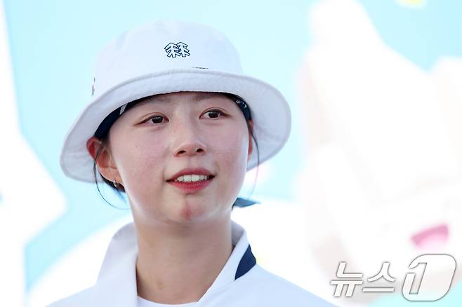 10일 오후 광주 동구 5·18민주광장에서 열린 2025 세계양궁선수권대회 리커브 여자 단체전 준결승에서 동메달을 딴 한국 임시현이 웃음을 보이고 있다. 2025.9.10/뉴스1 ⓒ News1 이승현 기자
