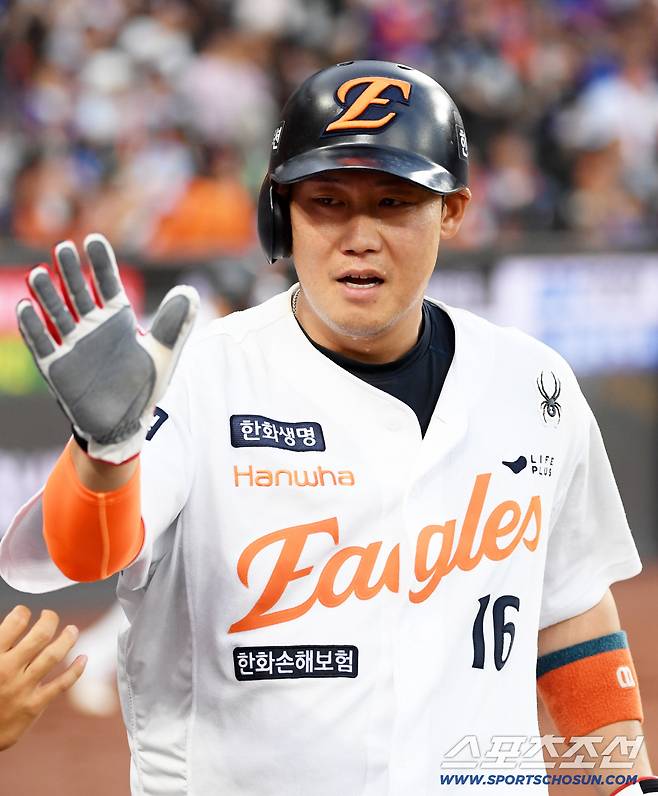 30일 대전 한화생명볼파크에서 열린 한화 이글스와 삼성 라이온즈의 경기. 한화 하주석이 득점을 올리고 있다. 대전=박재만 기자 pjm@sportschosun.com/2025.07.30/