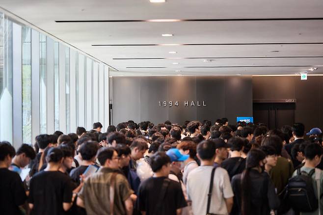 넥슨 채용설명회에 몰린 사람들 [사진, 넥슨]
