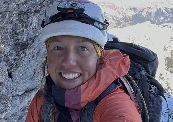 2025년 상반기 알프스의 아이거 북벽을 등반 중인 라우라 달마이어. 사진 라우라 달마이어