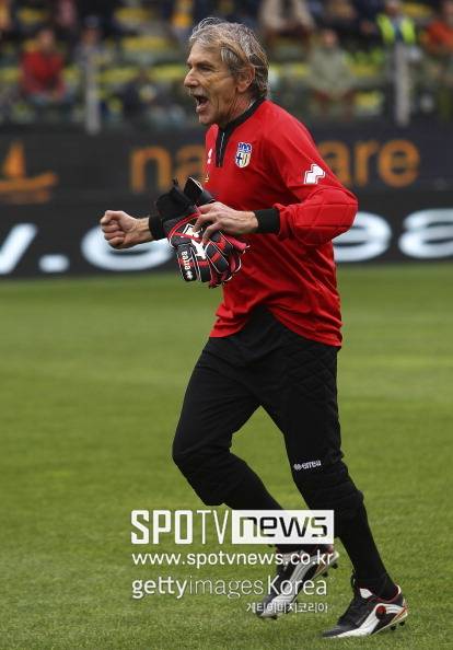 ▲ Football Soccer Club Soccer