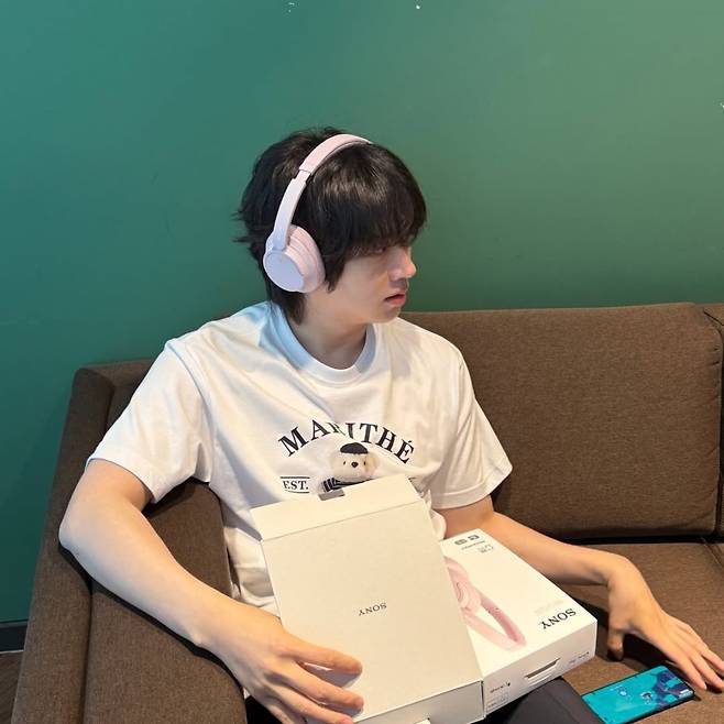 사진 = 김희철 인스타그램