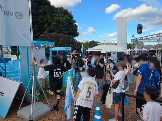 ‘2025 아이콘매치’ 외부 부스 현장