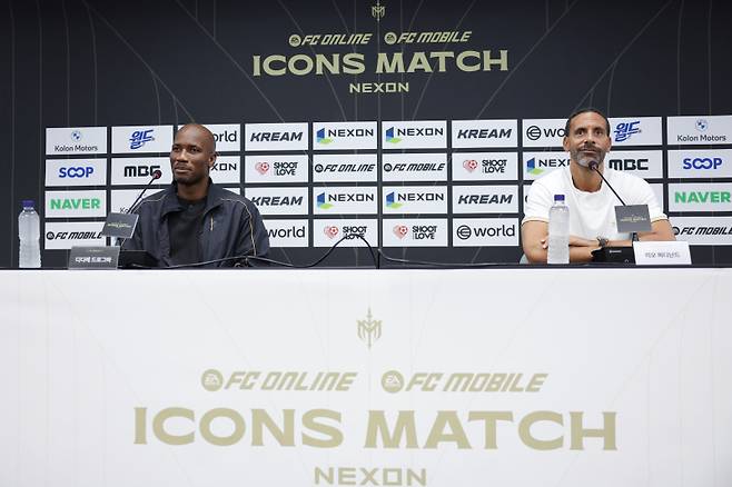 디디에 드로그바와 리오 퍼디난드. 사진=넥슨