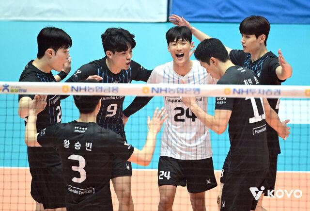 현대캐피탈 선수단./KOVO