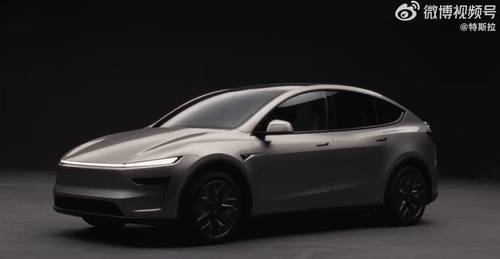 모델 YL. 테슬라 웨이보 캡처