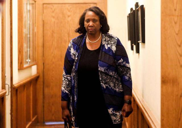 리사 쿡 미국 연방준비제도(Fed·연준) 이사가 지난달 23일 미국 와이오밍주 잭슨홀에서 열린 캔자스시티 연방준비은행의 2025 잭슨홀 경제 심포지엄 '전환기 노동시장: 인구통계, 생산성, 거시경제 정책'에 참석하고 있다. 잭슨홀=로이터 연합뉴스