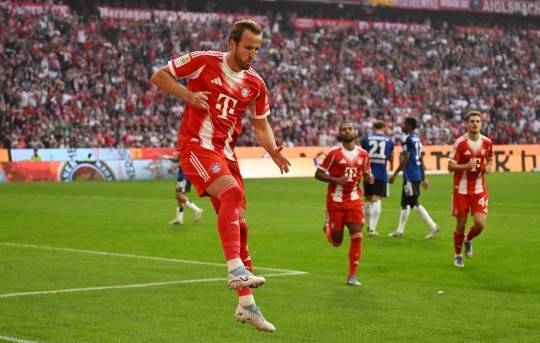 골세리머니를 펼치는 뮌헨의 해리 케인. 사진[로이터=연합뉴스]