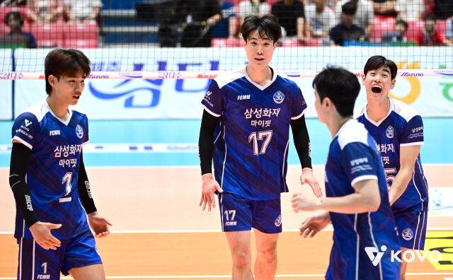 삼성화재가 새로운 삼각편대를 구축해 컵 대회에 나섰다./KOVO