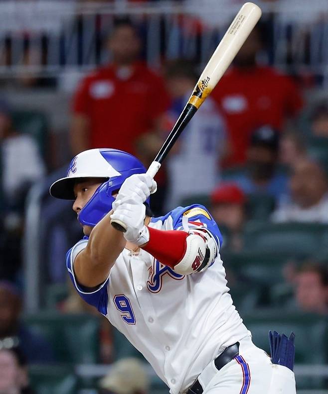 애틀랜타 김하성은 14일(한국시간) 트루이스트파크에서 열린 ‘2025 MLB’ 휴스턴전에서 6번타자 유격수로 선발출전해 3타수 1안타 1타점을 기록했다. 이적 이후 득점권 타율 0.600으로 해결사 역할을 해내고 있다. 사진출처｜MLB 코리아 SNS