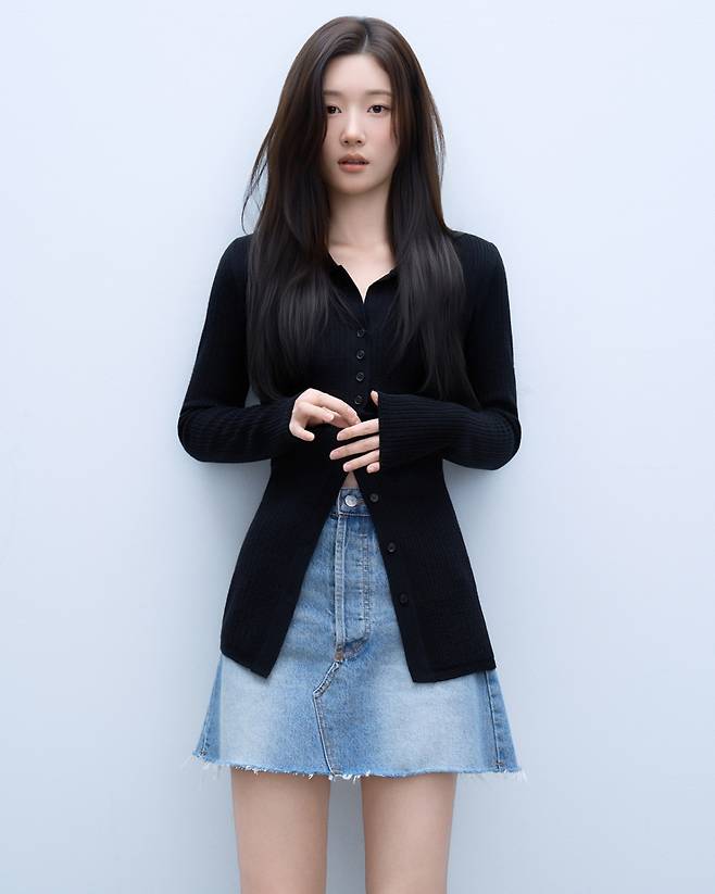 정채연 "하나를 하면 파고드는 성격..원래 ISFJ→'에스콰이어' 하며 ESTJ로 변해"[★FULL인터뷰]