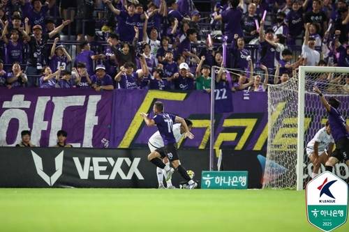 안양 유키치의 골 세리머니 [한국프로축구연맹 제공. 재판매 및 DB 금지]