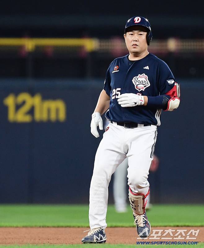 12일 광주 기아챔피언스필드에서 열린 KIA와 두산의 경기. 1회초 1타점 적시타 날린 두산 양의지. 광주=송정헌 기자songs@sportschosun.com/2025.09.12/