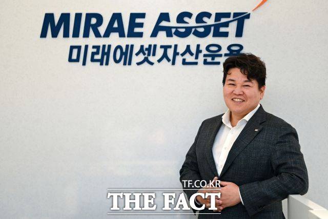 이정환 미래에셋자산운용 ETF운용부문 상무는 ETF가 연금 장기 투자 수단으로 자리잡았다며, 중국 반도체 ETF에 투자할 것을 강조했다. /서예원 기자