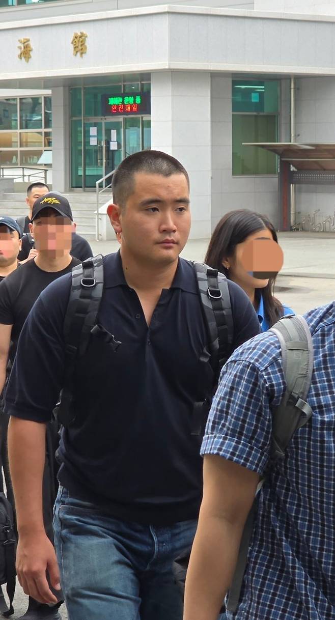 오늘 입대한 이재용 회장 아들 지호 씨. 삼성 제공