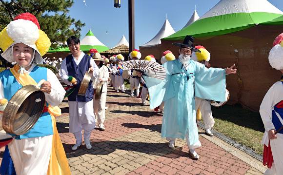 김제지평선축제 풍물 프로그램 [사진=김제시 ]