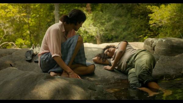 제30회 부산국제영화제 상영작 ‘스파이 스타’의 한 장면. BIFF 제공