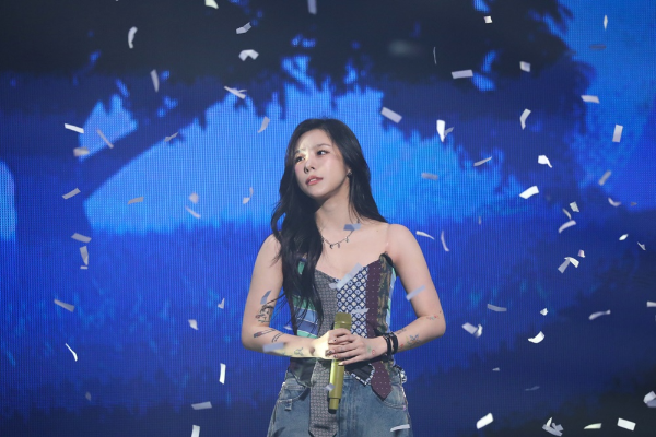 마마무 휘인이 첫 아시아 팬 콘서트 투어를 성공적으로 시작했다.