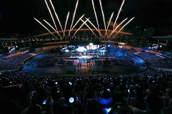 세븐틴은 이틀 동안 5만 4천 관객과 만났다. 플레디스 엔터테인먼트 제공