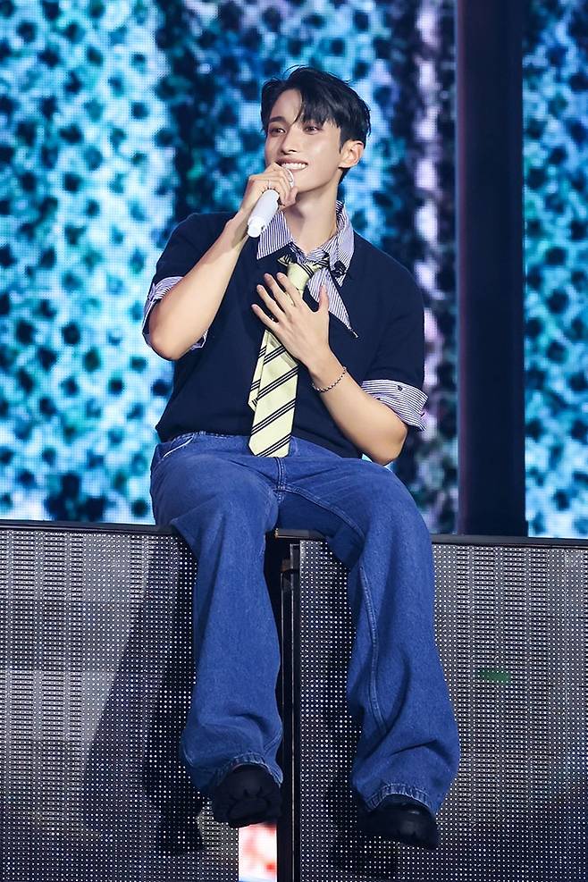 세븐틴 도겸. 플레디스 엔터테인먼트 제공