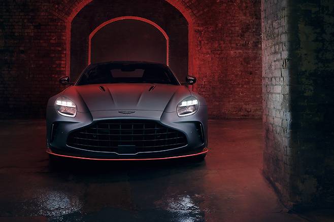 애스턴마틴 밴티지 S