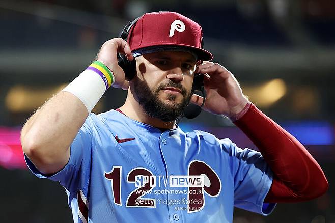 ▲ 이번 시즌을 끝으로 FA가 되는 카일 슈와버는 이미 시장 최대어로 주목받고 있다.