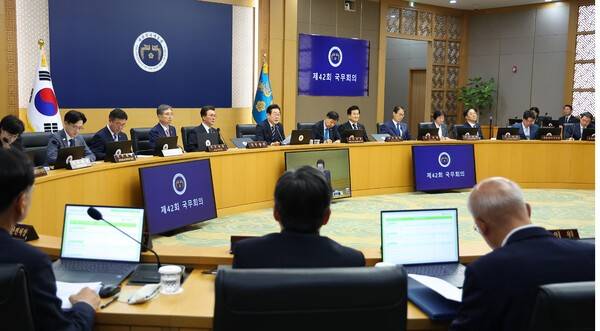 16일 정부세종청사에서 이재명 대통령 주재로 제42회 국무회의가 진행되고 있다. 연합뉴스