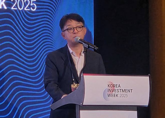 김건수 큐로셀 대표가 16일 서울 여의도 콘래드 호텔에서 개최된 ‘코리아 인베스트먼트 위크(KIW) 2025’에 참석해 발표에 나섰다. /사진=이민형 기자