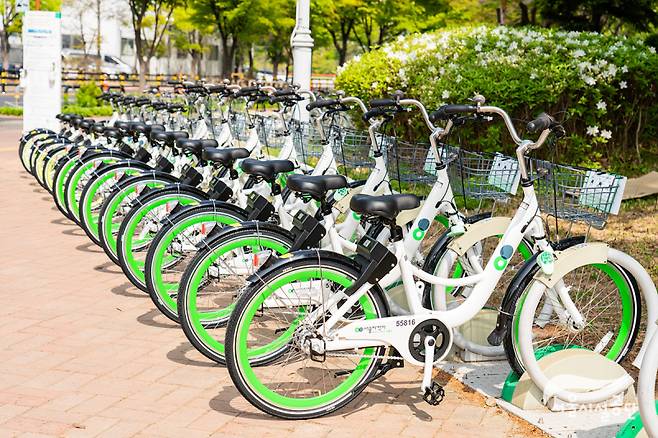 서울시에서 운영하는 공영 자전거 '따릉이'. 서울시설공단 제공&nbsp;