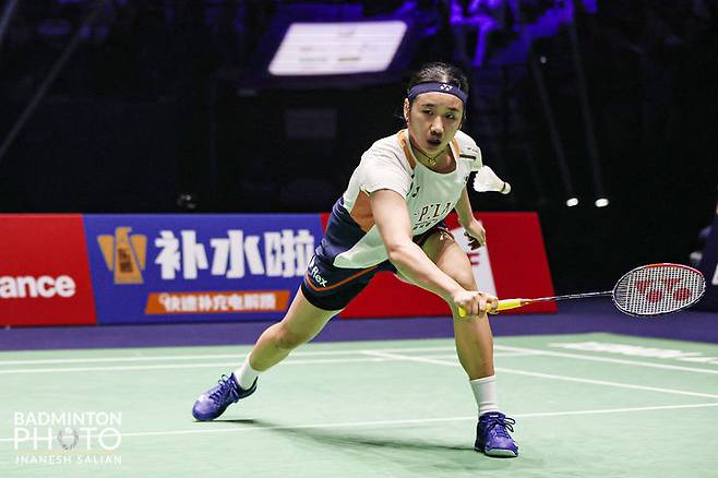 [서울=뉴시스] 추상철 기자 = 안세영이 30일(현지 시간) 프랑스 파리 아디다스 아레나에서 열린 '2025 세계개인세계선수권대회' 4강전에서 중국의 천위페이와 경기를 펼치고 있다. (사진= 대한배드민턴협회  제공) 2025.08.31. photo@newsis.com *재판매 및 DB 금지