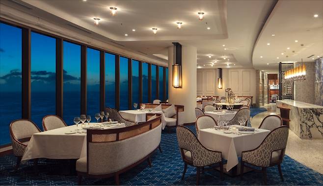 더 츠바키 타워 27층의 레스토랑 ‘밀라노 그릴라 스텔라’ 내부 모습   더 츠바키 타워 제공