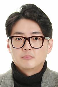 허민 문학연구자