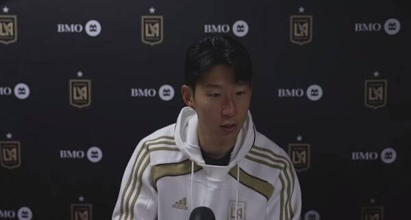 로스엔젤레스FC(LAFC)는 18일(한국시간) 미국 솔트레이크 시티에 위치한 아메리카 퍼스트 필드에서 레알 솔트레이크와의 2025시즌 미국 메이저리그사커(MLS) 서부 컨퍼런스 정규 리그 경기에서 4-1로 승리 후 손흥민이 공식 기자회견에 참석했다. /사진=로스엔젤레스FC(LAFC)