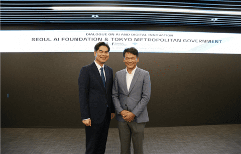 서울AI재단 김만기 이사장(왼쪽), 미야사키 마나부 도쿄도 부지사(이미지=서울AI재단)