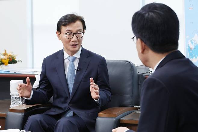 이재명표 '북극항로' 내년 본격 개항 "동남권 경제