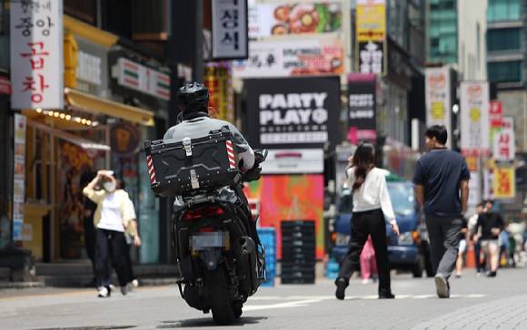 배달 라이더의 모습 [사진=연합뉴스]