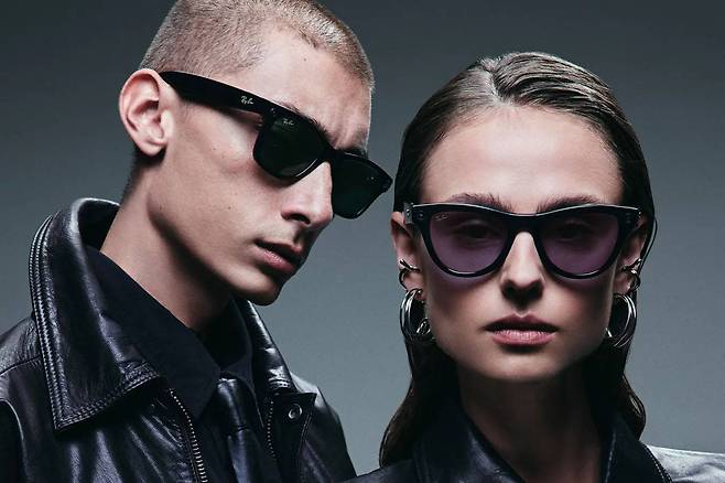 1세대의 아쉬운 점이었던 배터리 수명과 영상 기록 능력 등을 대폭 개선한 2세대 레이-밴 메타 / 출처=메타