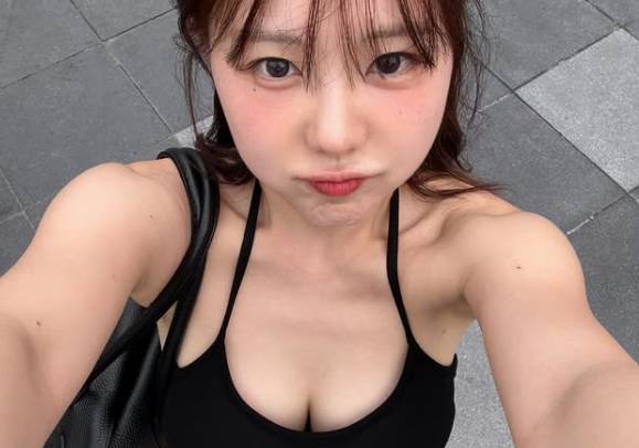 인플루언서 홍영기가 출산, 결혼, 육아의 현실을 전했다. 사진은 홍영기의 모습. /사진=홍영기 인스타그램 캡처