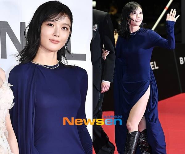 제30회 부산국제영화제 개막식 레드카펫 행사에 참석한 김유정