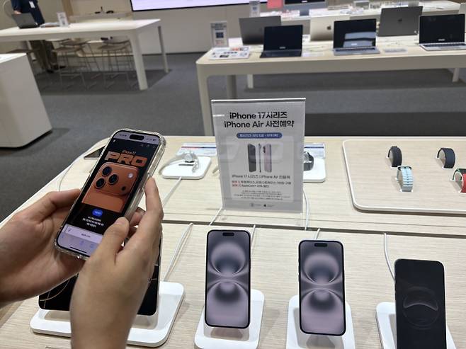 혹평이 화제성을 높이며 소비자 호기심을 자극하는 ‘역설적 효과’를 냈다. 이마트 제공