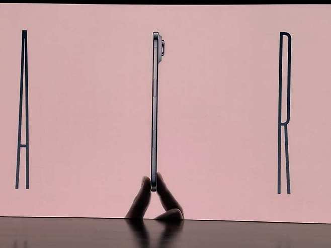 아이폰17 성적표는 올해 글로벌 스마트폰 시장의 가장 큰 시험대가 될 것으로 보인다. 연합뉴스