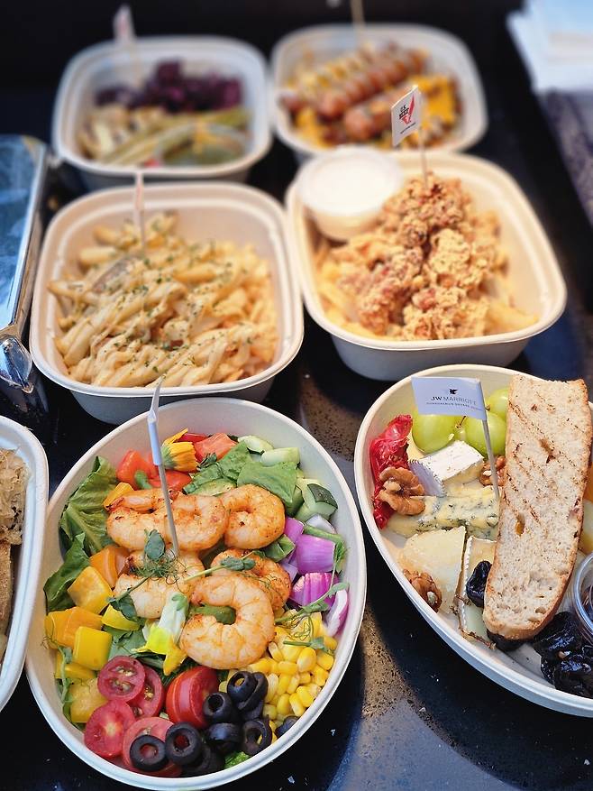 JW 메리어트 동대문 서울 '와인 앤 버스커' 음식 최현태 기자. 최현태 기자