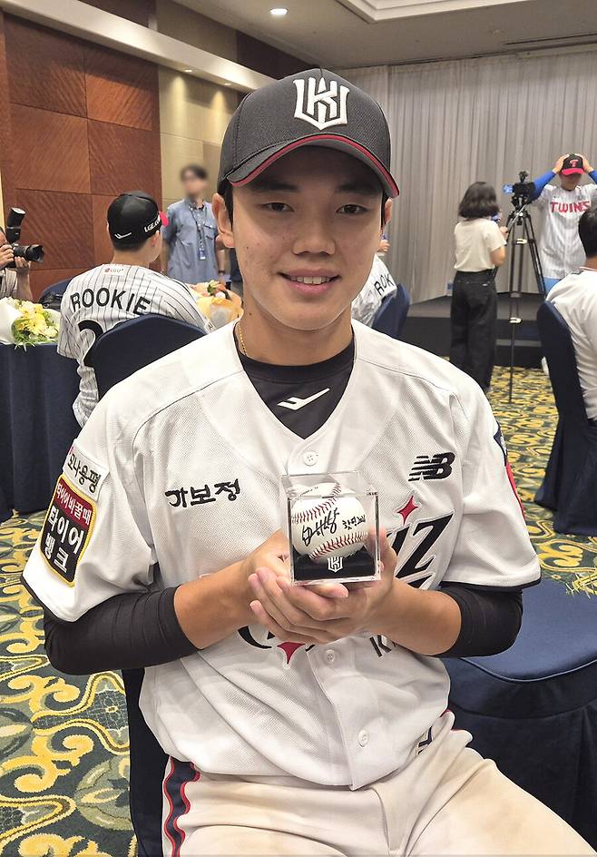 ▲ KT에 지명된 임상우 ⓒ윤욱재 기자